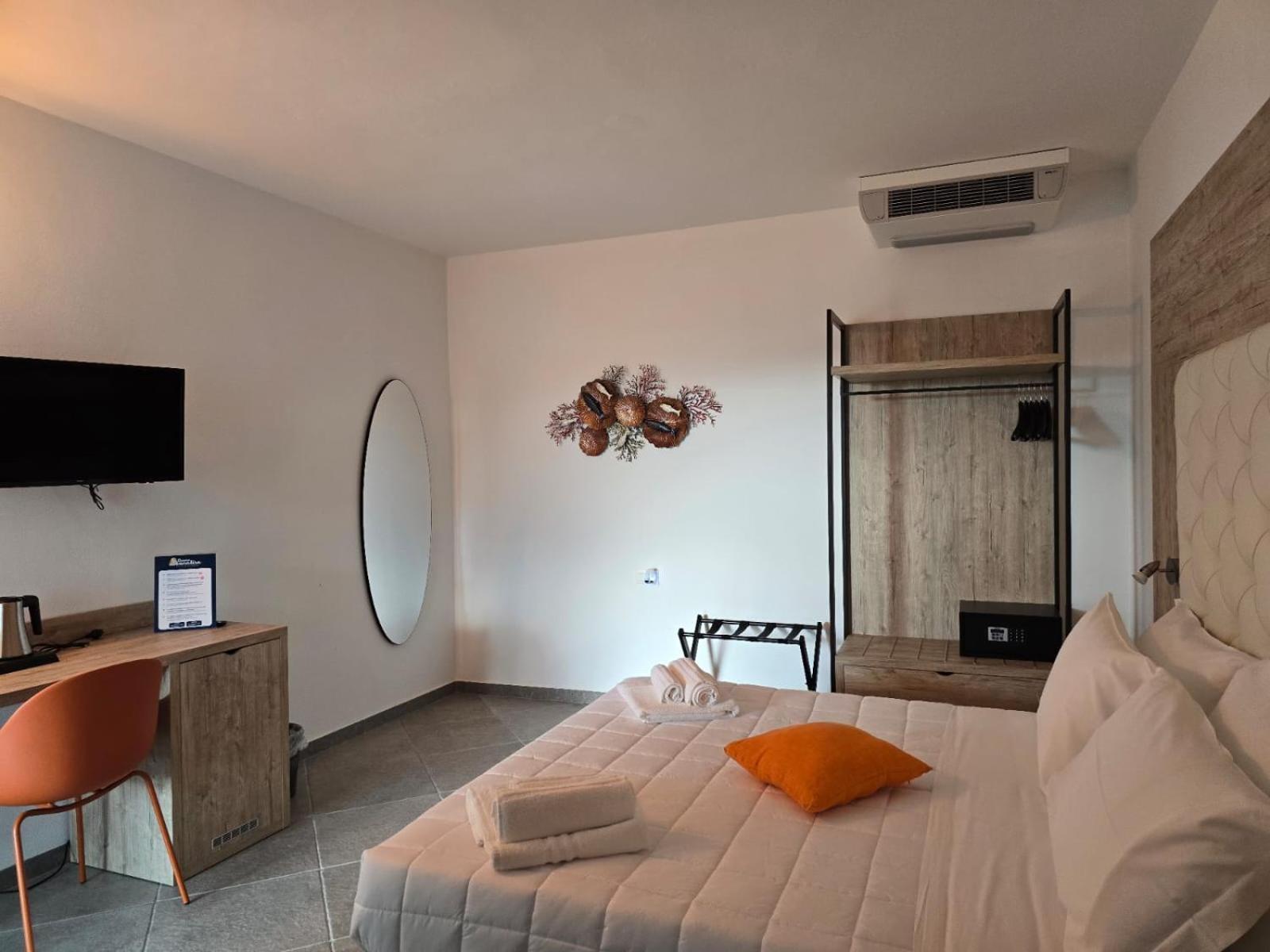 Hotel Domo Annalisa Tortolì Exteriér fotografie